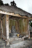Candi Cetho - Pavilions and statues of the twelfth terrace.  